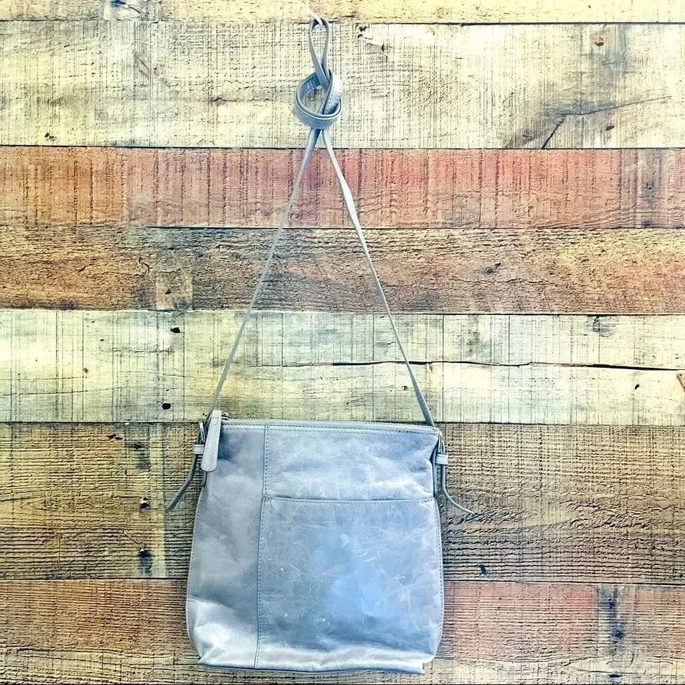 NWOT Hobo Women Top Zip Closure Leather Crossbody Bag Solid Gray